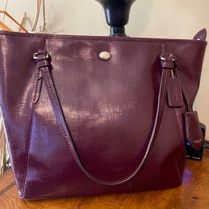 COACH Leather Handbag Burgundy Color